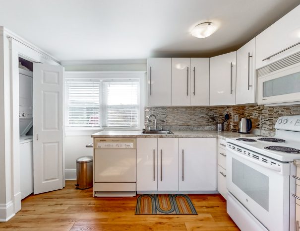 119-121-Longs-Hill-10122024_094614